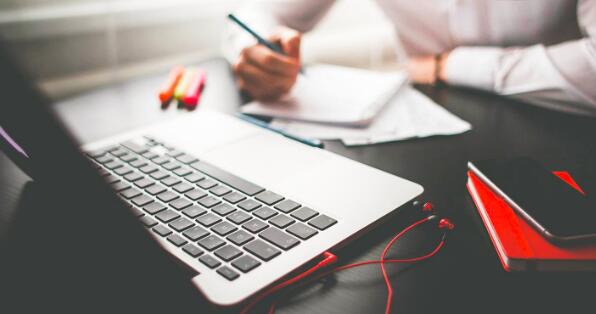 英語類資料翻譯的收費標準是什么？